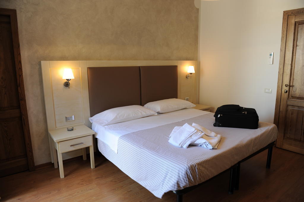 Super Relais Stella Hotel Signa Exterior foto